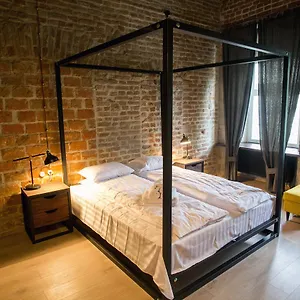 Apartment Justlvivit At The Rynok Square Lviv