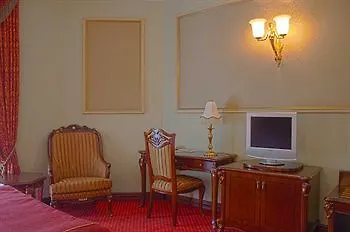 Staro Hotel Kyiv 4*,  Ukraine